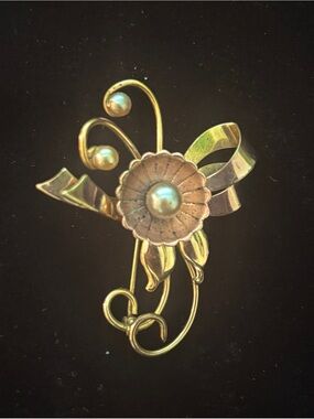 Harry Iskin signed gold filled brooch w faux pearls
